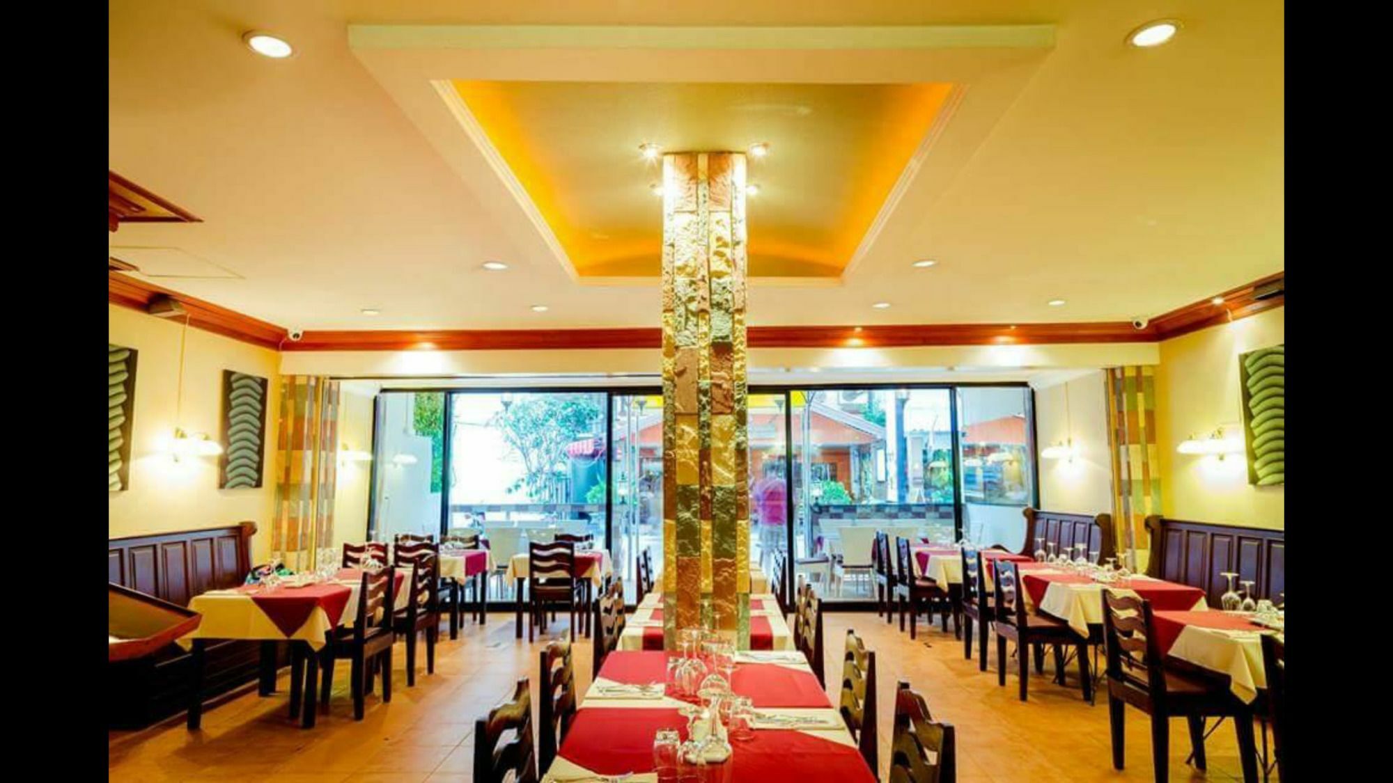 Avenue Beach Hotel Jomtien Beach Exterior foto